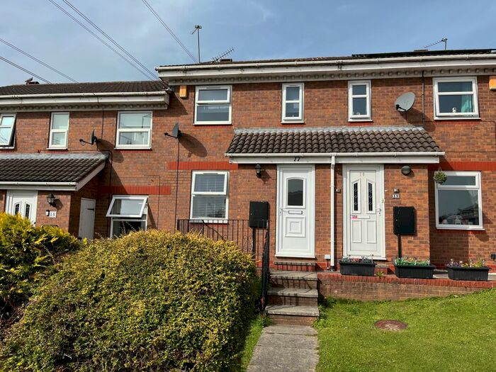 2 Bedroom Town House To Rent In Belfry Court, Outwood, Wakefield, WF1