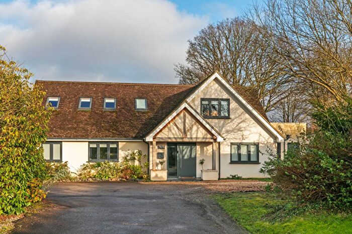 5 Bedroom Detached House For Sale In Winchester Road, Micheldever, SO21