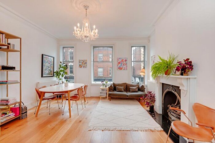 4 Bedroom Flat To Rent In Heath Street, Hampstead, NW3