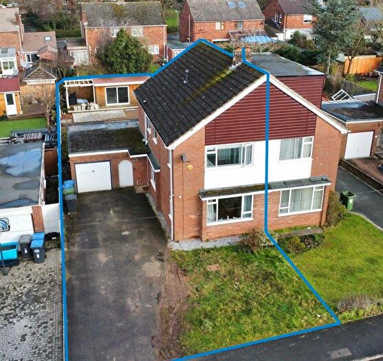 3 Bedroom Semi-Detached House For Sale In Court Leet, Binley Woods, Coventry, CV3