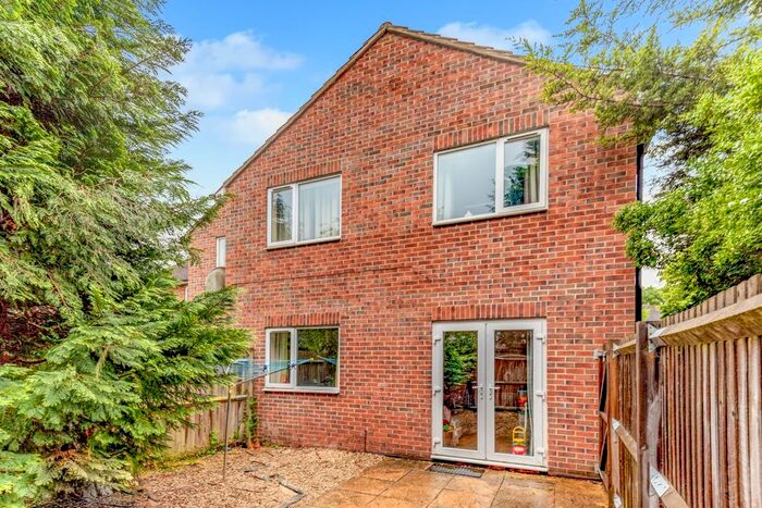 2 Bedroom Flat To Rent In Abingdon Road, Oxford, OX1
