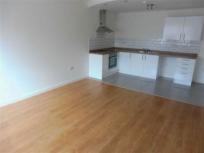 2 Bedroom Flat To Rent In Oxford Street, Kidderminster, DY10
