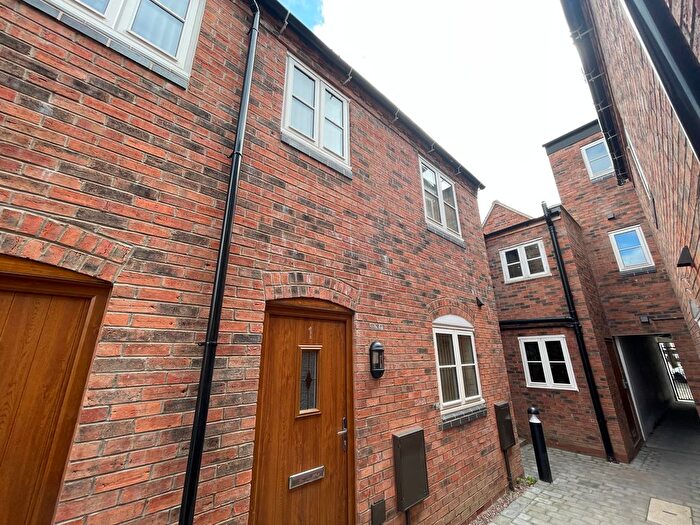 2 Bedroom Terraced House To Rent In Church Street, Atherstone, CV9