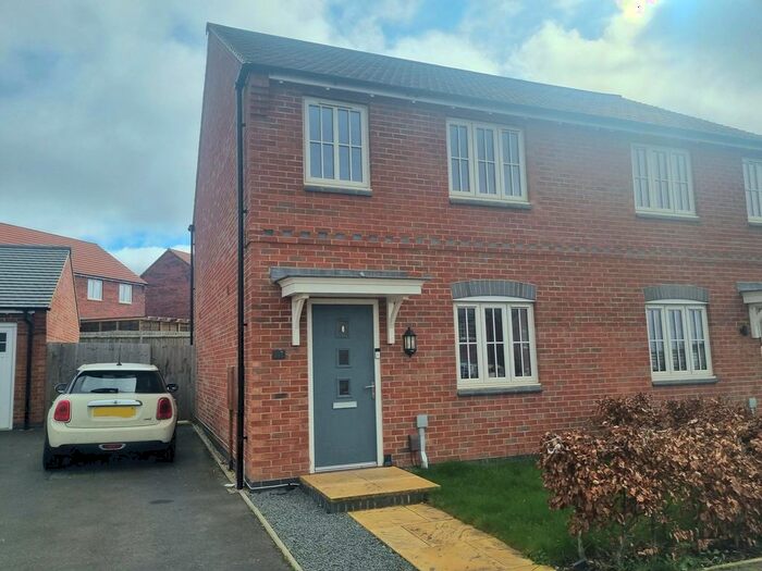 3 Bedroom Property To Rent In Bishop Hall Road, Ashby-De-La-Zouch, LE65
