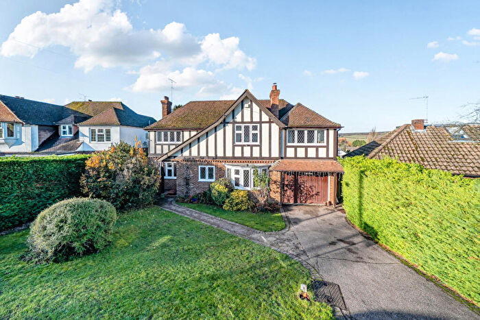 4 Bedroom Detached House For Sale In St. Martins Drive, Eynsford, Dartford, DA4