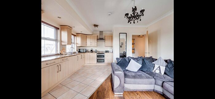 2 Bedroom Flat To Rent In Apartment, Great Clowes Street Manchester, M7