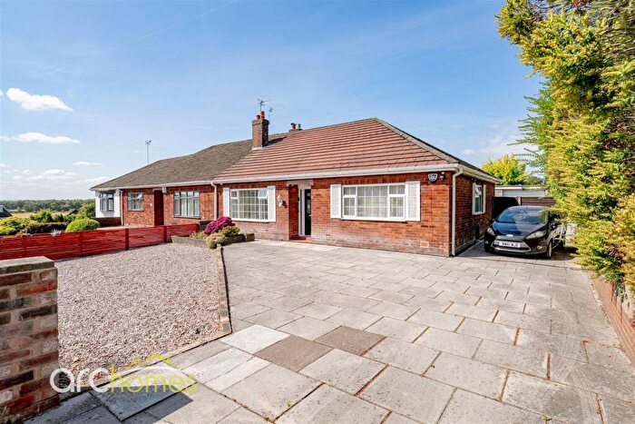2 Bedroom Semi-Detached Bungalow For Sale In Millers Lane, Atherton, Manchester, M46