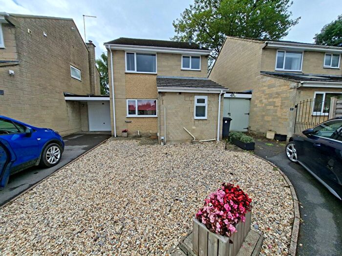 3 Bedroom Property To Rent In The Ferns, Tetbury, GL8