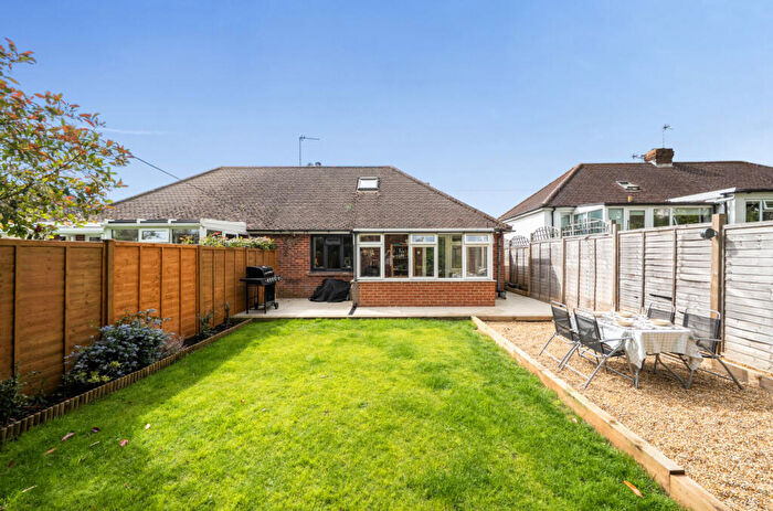 2 Bedroom Bungalow For Sale In Eastern Avenue, Polegate, East Sussex, BN26