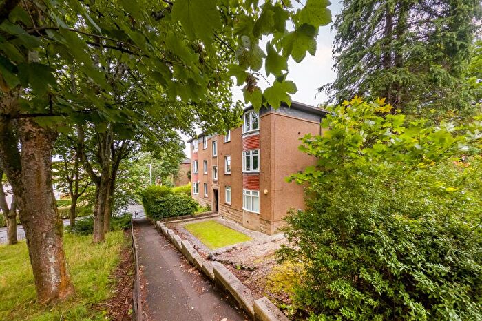 2 Bedroom Apartment For Sale In Ripon Drive, Kelvindale, Glasgow, G12