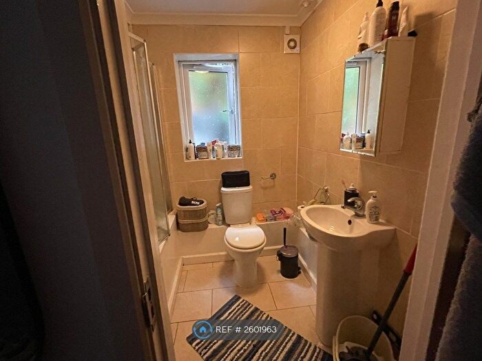 1 Bedroom Flat To Rent In Abbey Road, Croydon, CR0