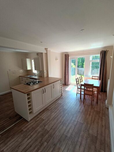 3 Bedroom Detached House To Rent In Weoley Park Road., B29