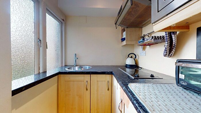 Studio To Rent In Abercorn Place, London, NW8
