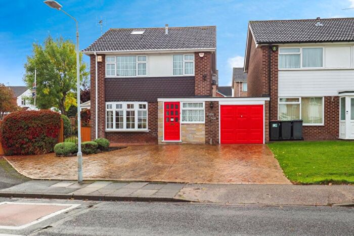 3 Bedroom Detached House For Sale In Field Lane, Chilwell, Nottingham, NG9