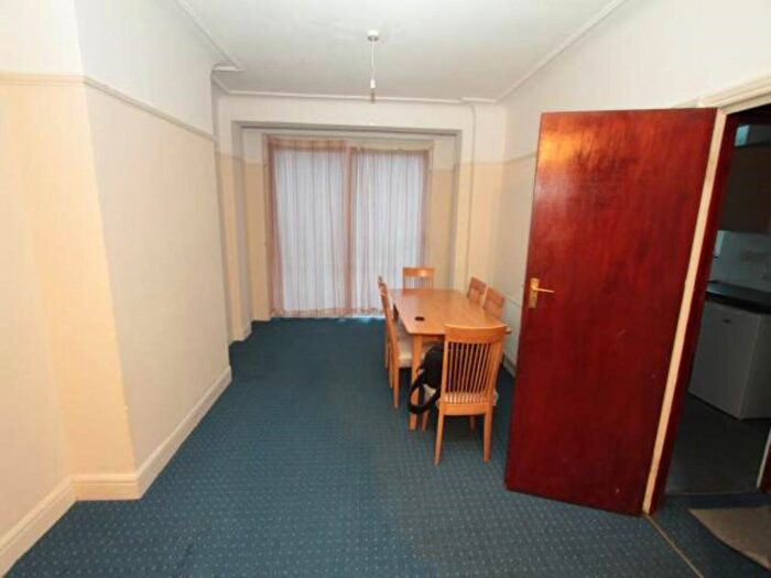 5 Bedroom Property To Rent In Greenford Road, Greenford, UB6