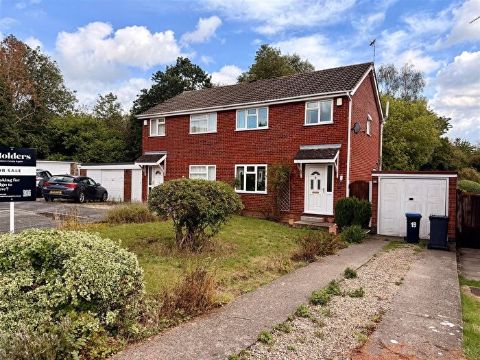 3 Bedroom Semi-Detached House For Sale In Cottage Close, Ratby, Leicester, LE6