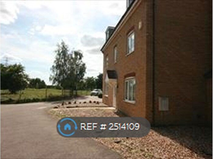 1 Bedroom Flat To Rent In Clapham, Bedford, MK41