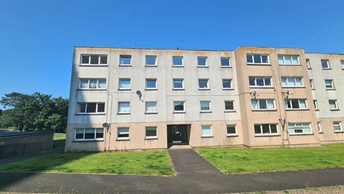2 Bedroom Apartment To Rent In Easdale, St Leonards, East Kilbride, G74