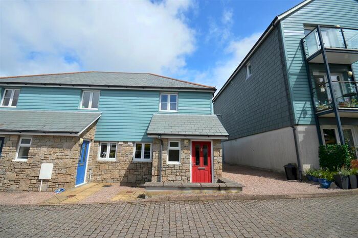 2 Bedroom Property To Rent In Whym Kibbal Court, Redruth, TR15