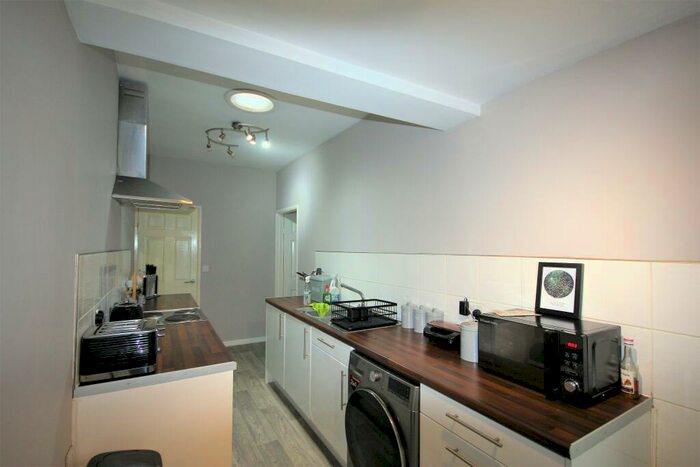 2 Bedroom Flat To Rent In Houghton Road, Grantham, NG31