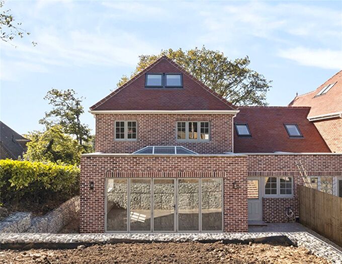 4 Bedroom Link Detached House For Sale In Cross In Hand, East Sussex, TN21