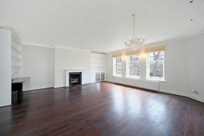 2 Bedroom Flat To Rent In Elm Park Gardens, London, SW10