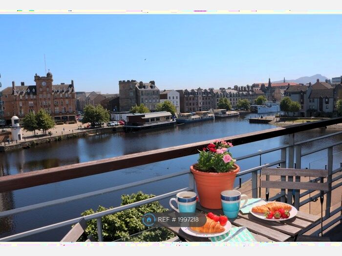 2 Bedroom Flat To Rent In Rennie's Isle, Edinburgh, EH6