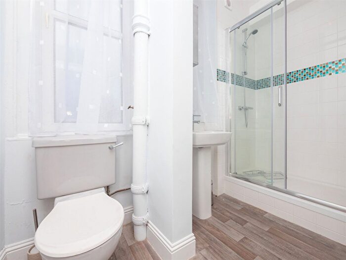 1 Bedroom Flat To Rent In Hawthornvale, Edinburgh, EH6