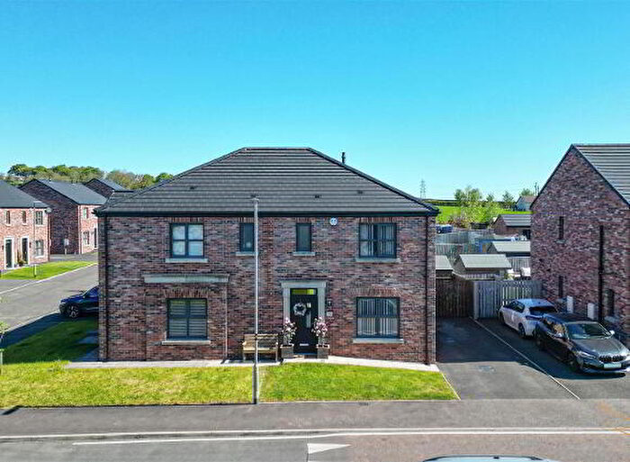 3 Bedroom Semi-Detached House For Sale In Upper Gateside Grove, Ballyclare, BT39