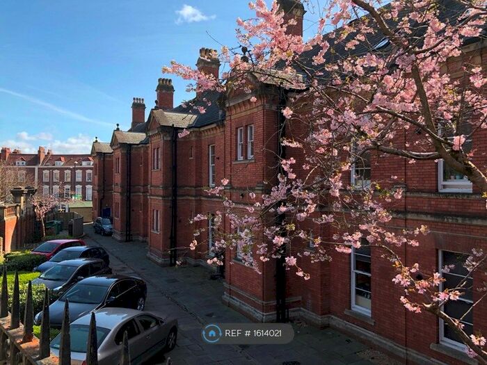 1 Bedroom Flat To Rent In Haberfield House, Bristol, BS8