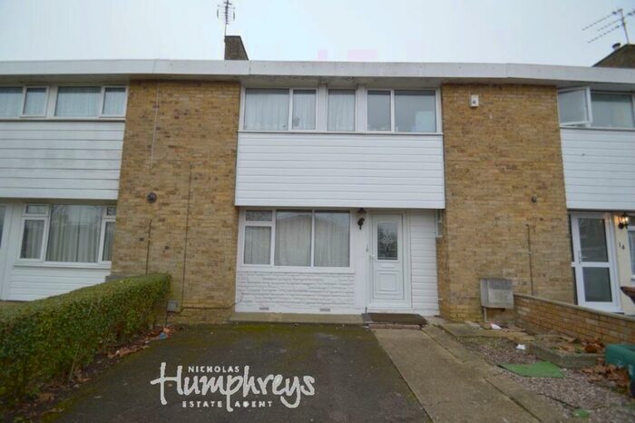 5 Bedroom House To Rent In Lark Rise, AL10