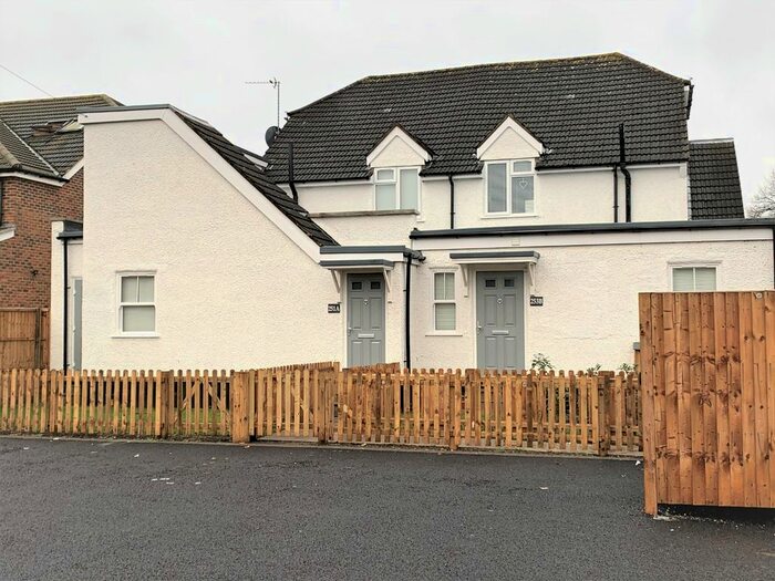 1 Bedroom Maisonette To Rent In Staines Road West, Sunbury-On-Thames, TW16