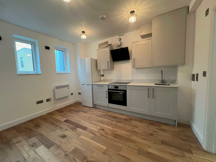 Studio To Rent In Mare Street, Hackney, E8