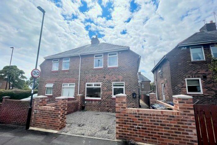 3 Bedroom Property To Rent In Kenton Crescent, Newcastle Upon Tyne, NE3