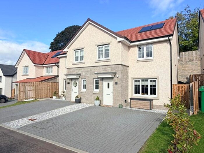 3 Bedroom Semi Detached House For Sale In Cutter Wynd, Earl's Way, Glenrothes, KY7