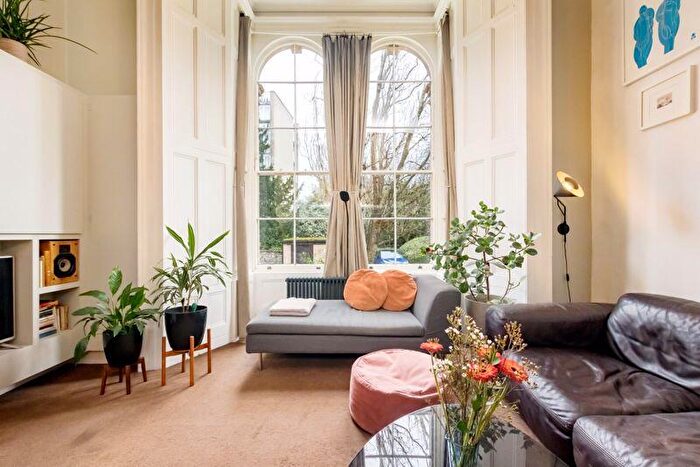 1 Bedroom Apartment For Sale In Durdham Park | Redland, BS6