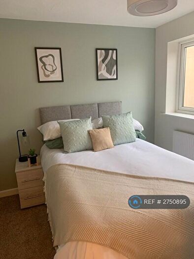 4 Bedroom Semi Detached House To Rent In Vernon Street, Hazel Grove, Stockport, SK7