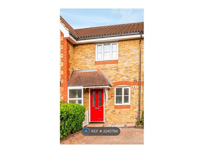 2 Bedroom Terraced House To Rent In Campion Close, Romford, RM7