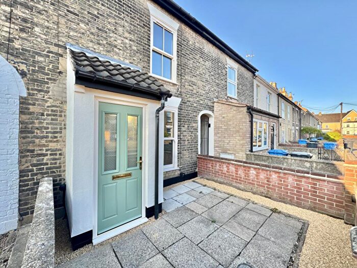2 Bedroom Terraced House To Rent In Newmarket Street, Norwich, NR2