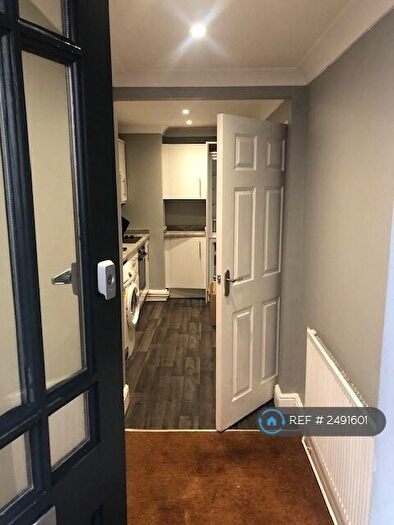 1 Bedroom Flat To Rent In Granada Road, Southsea, PO4