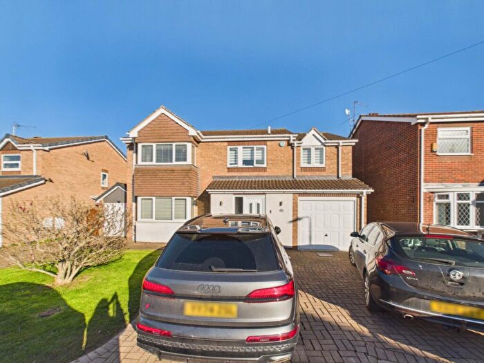 5 Bedroom Detached House For Sale In Pavilion Close, Hull, HU8