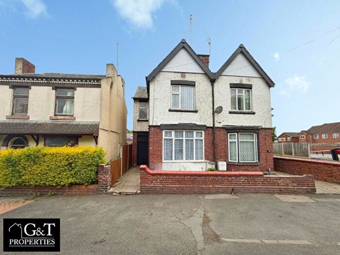 3 Bedroom Semi Detached House For Sale In High Street, Wordsley, Stourbridge, DY8
