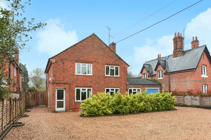 2 Bedroom Apartment To Rent In Winnersh, Wokingham, RG41