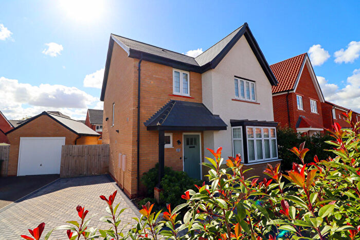 4 Bedroom Detached House For Sale In Longhall Road, Buckden, St. Neots, PE19