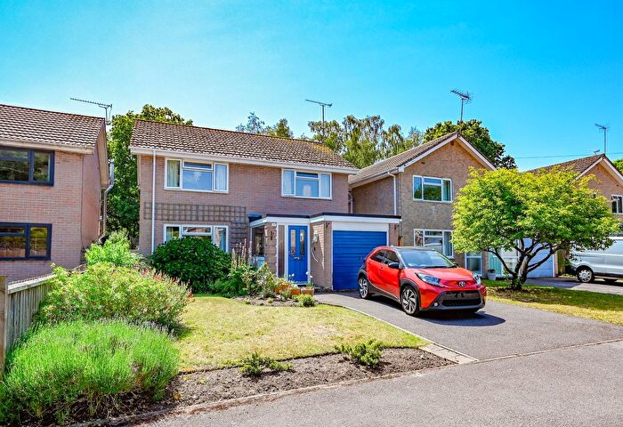 4 Bedroom Detached House For Sale In Hayward Way, Verwood, BH31