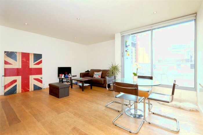 3 Bedroom Apartment To Rent In Dereham Place, Shoreditch, London, EC2A