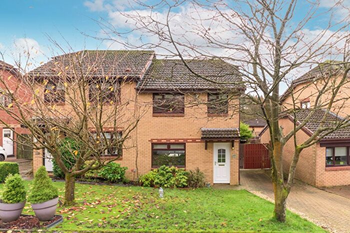 3 Bedroom Semi-Detached House For Sale In Whitelees Road, Cumbernauld, Glasgow, G67