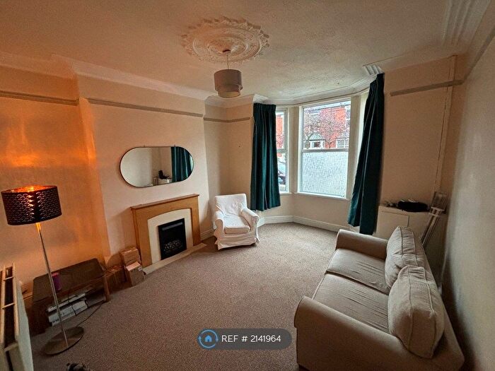 1 Bedroom Flat To Rent In West Bridgford, Nottingham, NG2