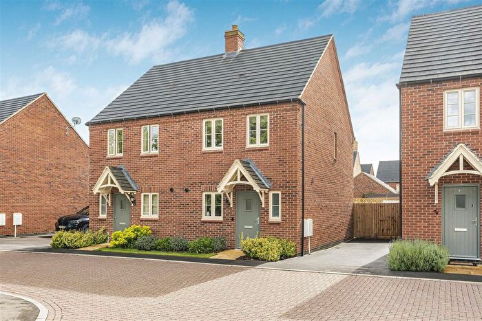 2 Bedroom Semi-Detached House For Sale In Coppice Way, Launton, OX26
