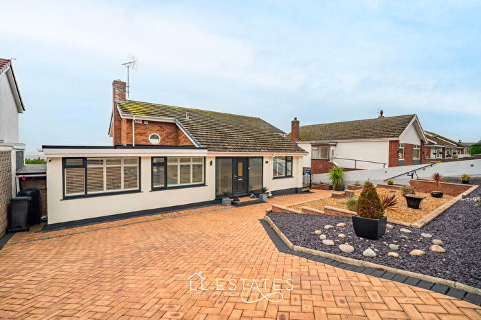 3 Bedroom Detached House For Sale In Orme View Drive, Prestatyn, LL19